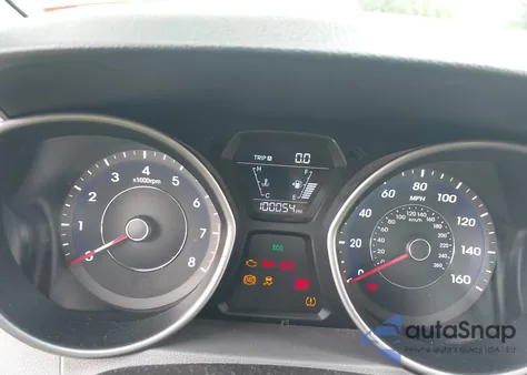 2015 Hyundai Elantra Limited из США, поврежденный, VIN 5NPDH4AE0FH569504